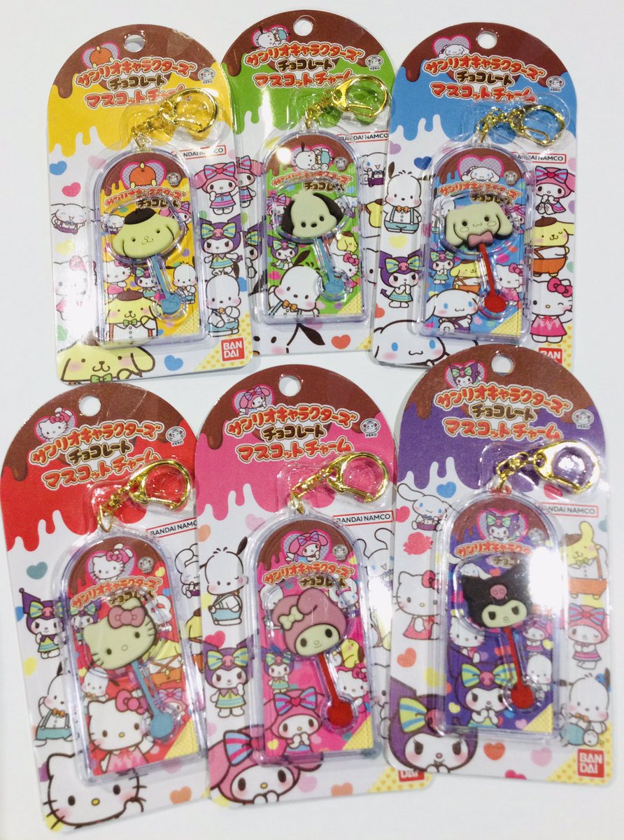 apnamidate1f's tweet photo. 大好評だった商品の新作サンリオキャラクターズチョコレートマスコットチャーム¥858（税込）、ハンドミラー¥1628（税込）が入荷しております　※美味しそうですが食べれません！　#サンリオ　#青森　#浪館　#アメリカンパラダイス https://t.co/7C2vNqDp3h