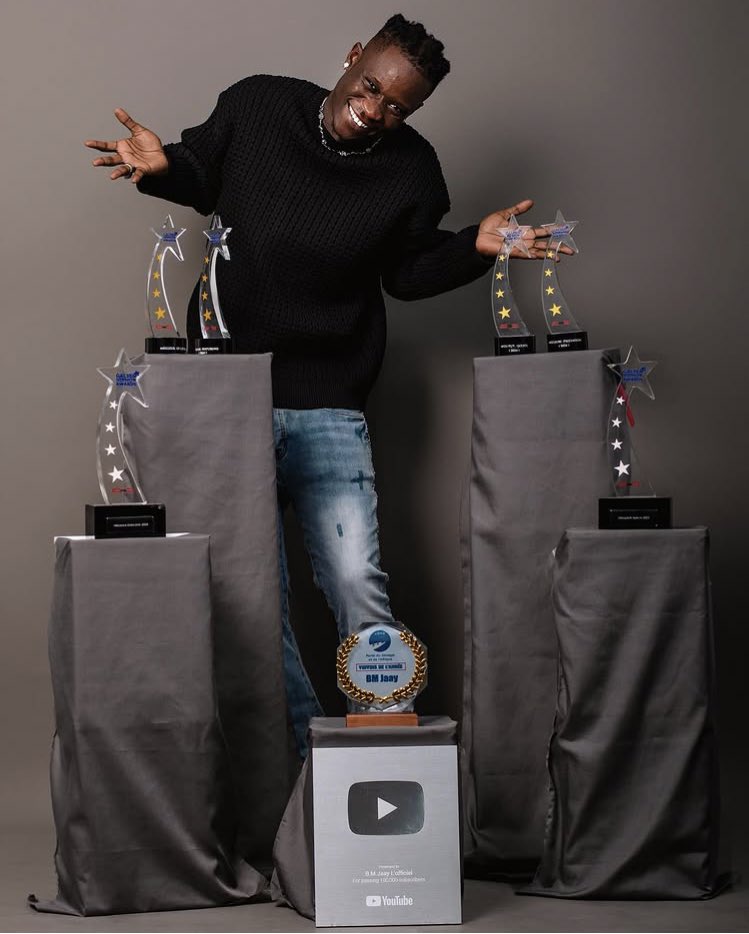 BMJaayFan's tweet photo. Le meilleur Rappeur Galsen actuellement 🐐 https://t.co/QZzueRatuT