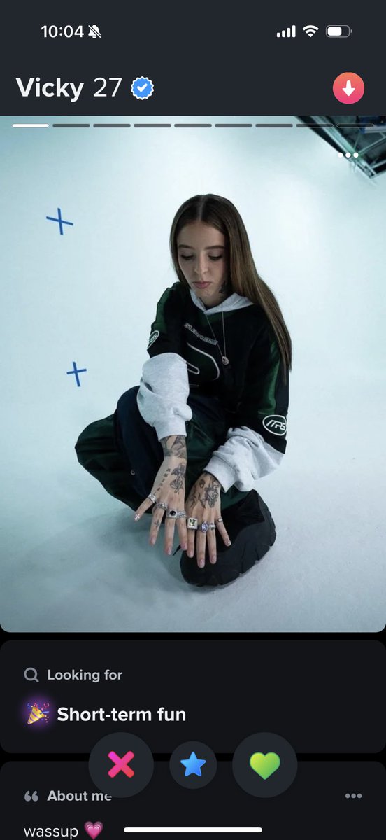 I FOUND YOUNG MIKOS TINDERRRRRR