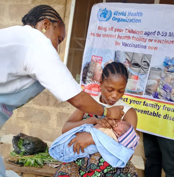 osphcda's tweet photo. During this National Immunization Plus Days (NIPDs) campaign, no child should be left behind.

Zero-dose children are at the highest risk—ensure your child receives the polio vaccine.

It’s safe, effective, free, and available in all PHCs.

#NIPDs
#EndPolioNow
#VaccinateOndo https://t.co/Nyormnnk9s