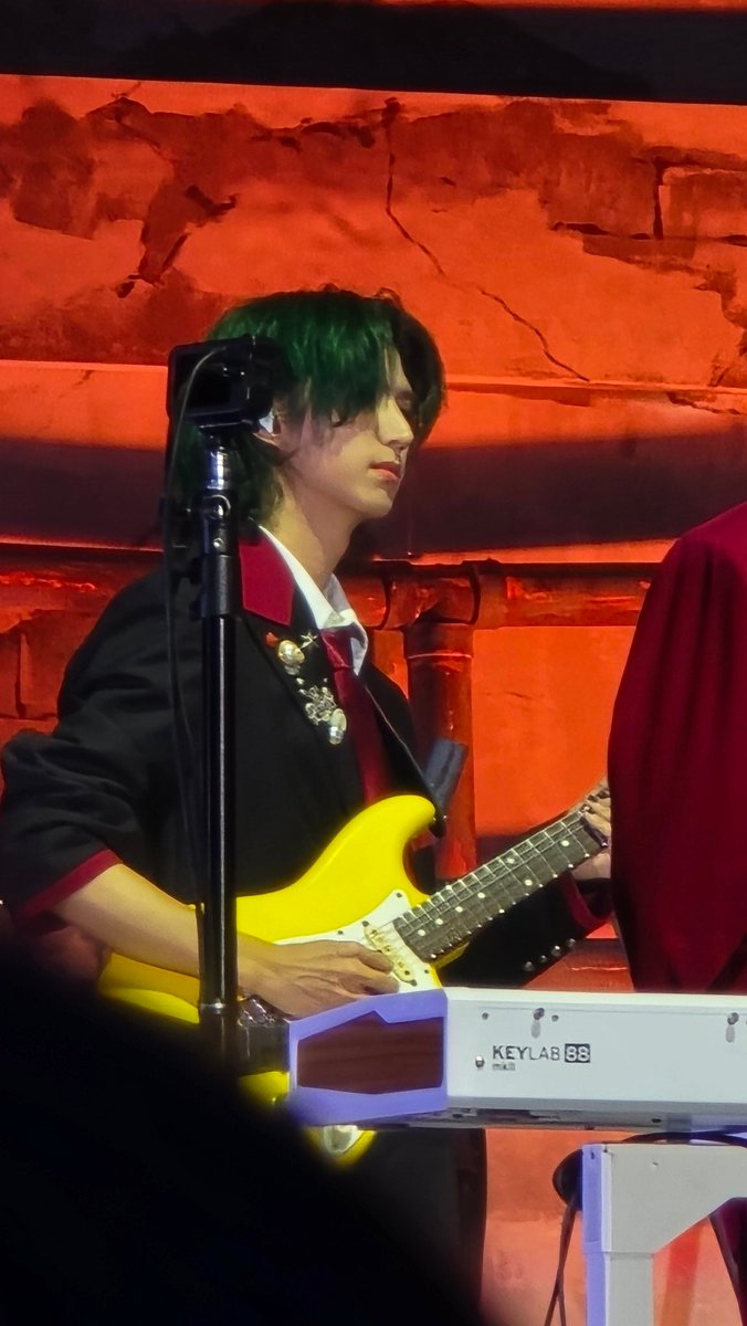 이뽀다.....🥲🥲🥲🥲