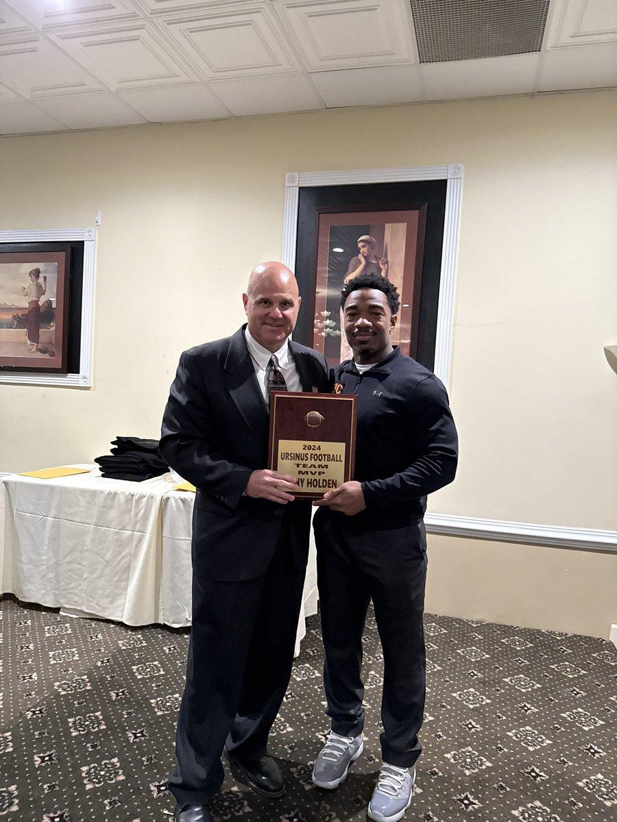 UrsinusFootball's tweet photo. Great night celebrating a great team and thank you to the most successful class in the 131 years of Ursinus Football. Seniors leave behind a legacy of 4 straight postseason trips, back-to-back Bowl wins, 33–11 overall record going 18–4 on Patterson Field.  Go Bears! https://t.co/r0j7Jrb5rM