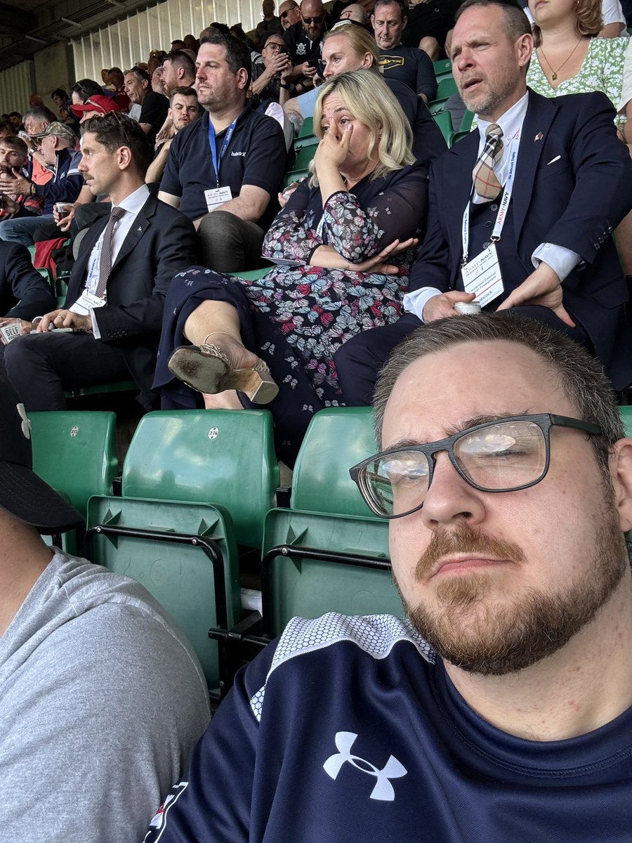 Tom tweet media