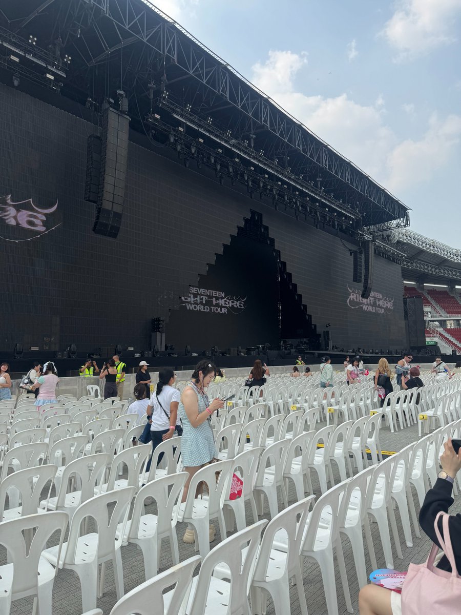 acoustic_forSHU's tweet photo. [THREAD] SPILL BUDGET ( ESTIMASI ) KONSER SEVENTEEN DI KOREA , JEPANG , THAILAND https://t.co/cViSjXA0IW