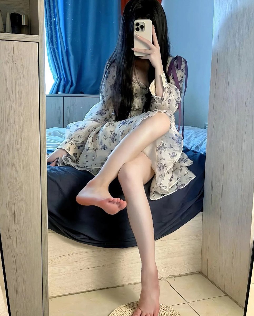 用胸部夹住你的肉棒  你能坚持持几秒不射~
#新加坡约炮 #新加坡一夜 
#马来西亚资源 #马来西亚约炮