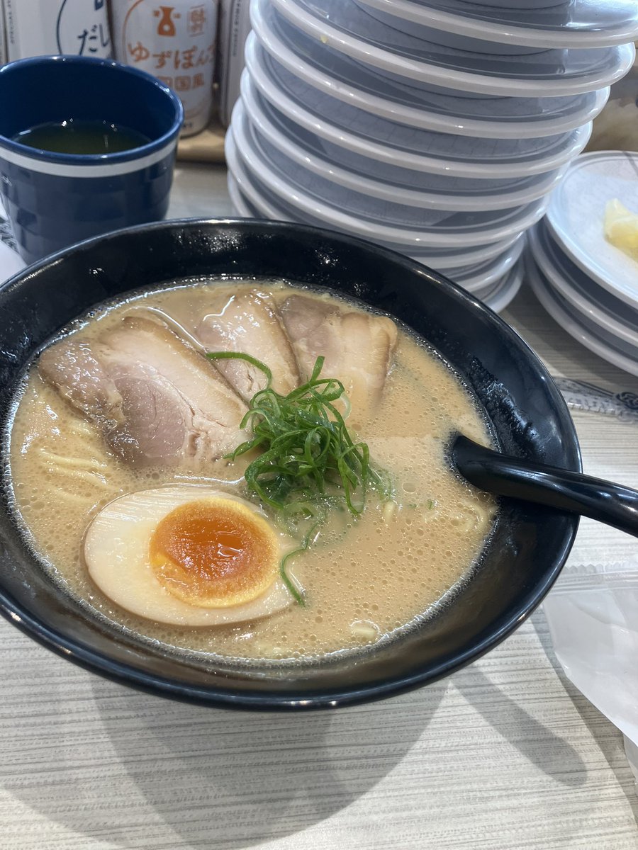 ラーメンもあんのかよ