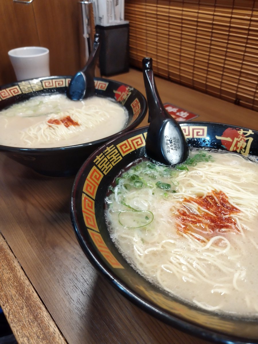 FF0_nin's tweet photo. 別界隈の女とオフ会してきたよ〜 https://t.co/1uCzZJRatH