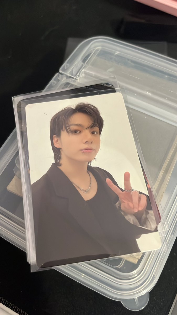 JKV2525's tweet photo. น้องมาถึงแล้ววนะคะขอบคุณคั้บ🤟🏻🤍 #p1uvreview https://t.co/A4SPQvXd5F
