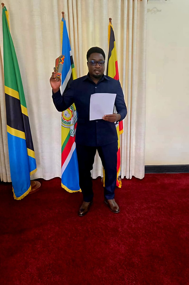 Tanzanian Students In Uganda tweet media