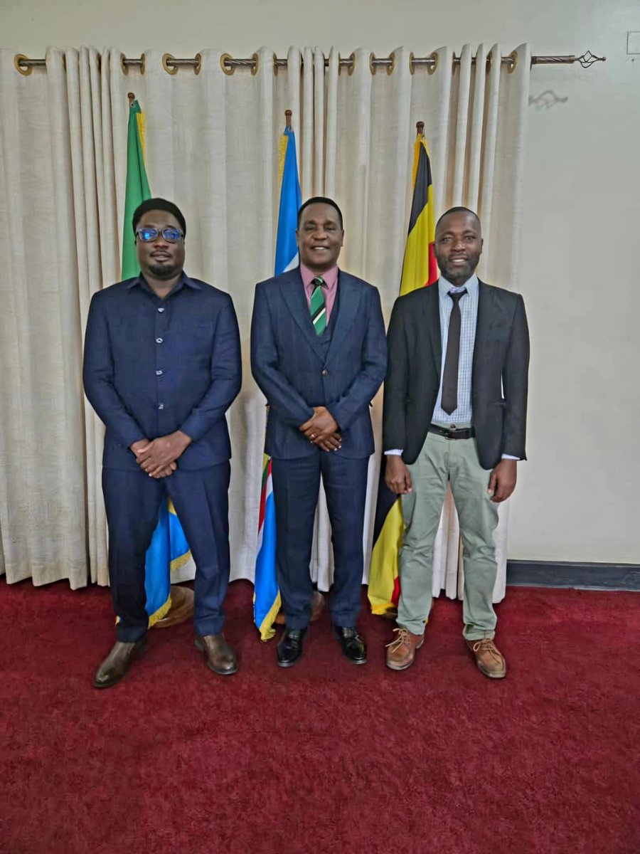 Tanzanian Students In Uganda tweet media