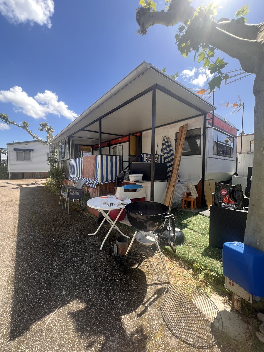 sjimenezmateo's tweet photo. Menudo día que tenemos!
#navarra #camping #mobilhome https://t.co/FKgGSzRST6