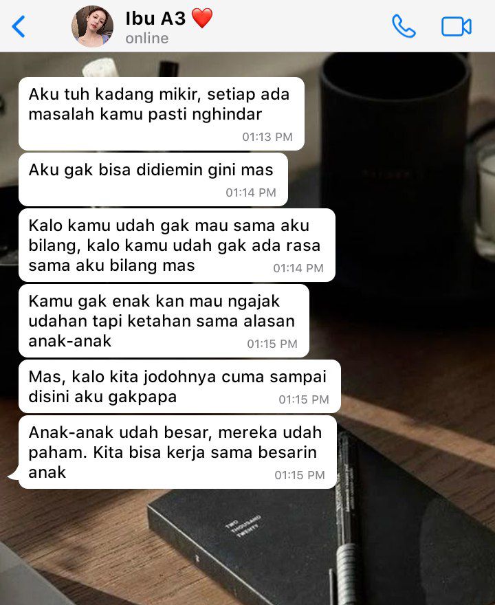 evanthepinkeu's tweet photo. ; salah siapa?
#KMFam❤️ https://t.co/F5BDsAyMvZ