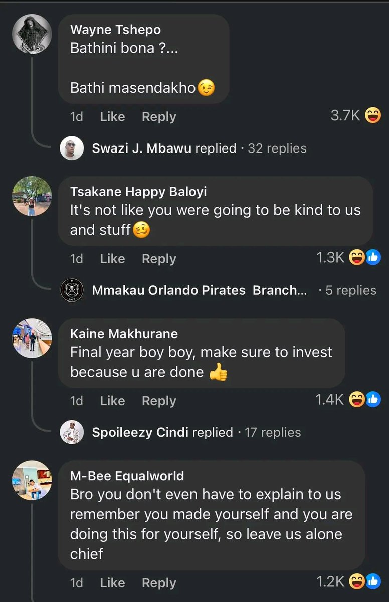 mphoray22's tweet photo. @ChrisExcel102 Scotts Maphuma is about to realise he's nothing without fans, they made him and they'll break him 🤣 https://t.co/gRUXXnm02O
