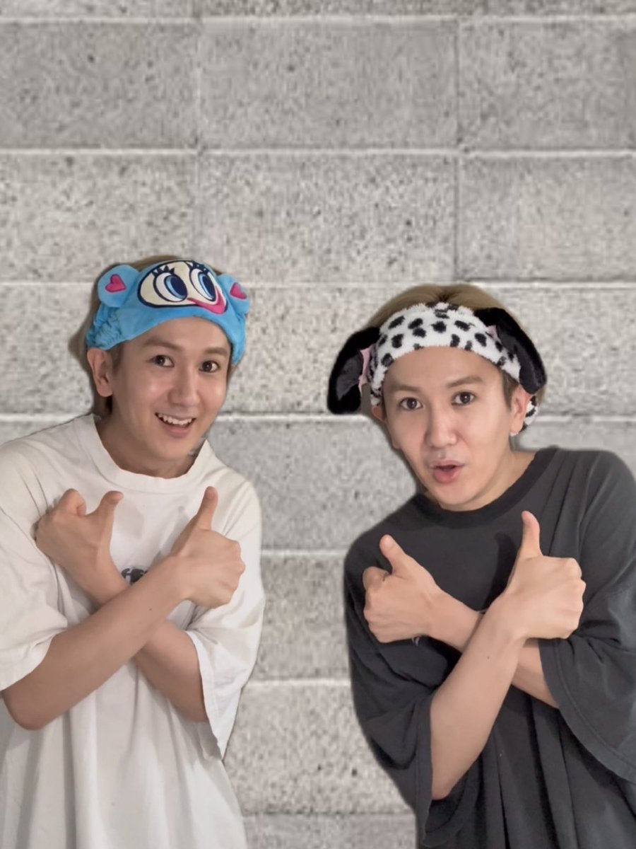 9taro_sueyoshi's tweet photo. 【朗報】
入れ違いグッジョブ
2人で組み合わせて出来る事が判明 https://t.co/Dc0gcBVpfe