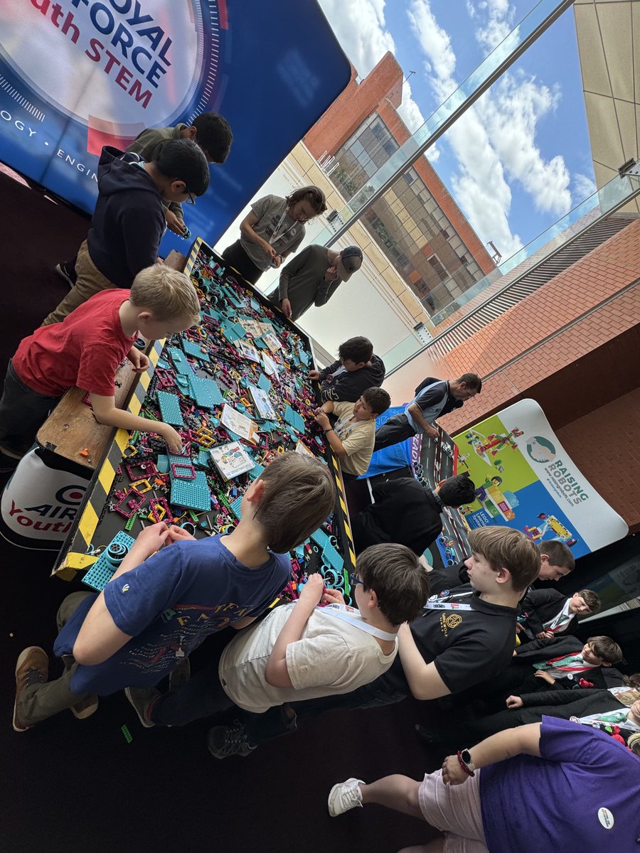 Raising Robots: Authorised LEGO® Education Partner (@raisingrobots) on Twitter photo Amazing gravity car racing <a href="/FLLUK/">FIRST LEGO League UK and Ireland</a> today! “Ready, Set, LE-GO!”
#FLLSUBMERGEDUK #STEM #HandsOnLearning <a href="/rafyouthengage/">RAF Youth STEM Team</a> <a href="/LEGO_Education/">LEGO Education</a> Amazing gravity car racing <a href="/FLLUK/">FIRST LEGO League UK and Ireland</a> today! “Ready, Set, LE-GO!”
#FLLSUBMERGEDUK #STEM #HandsOnLearning <a href="/rafyouthengage/">RAF Youth STEM Team</a> <a href="/LEGO_Education/">LEGO Education</a>