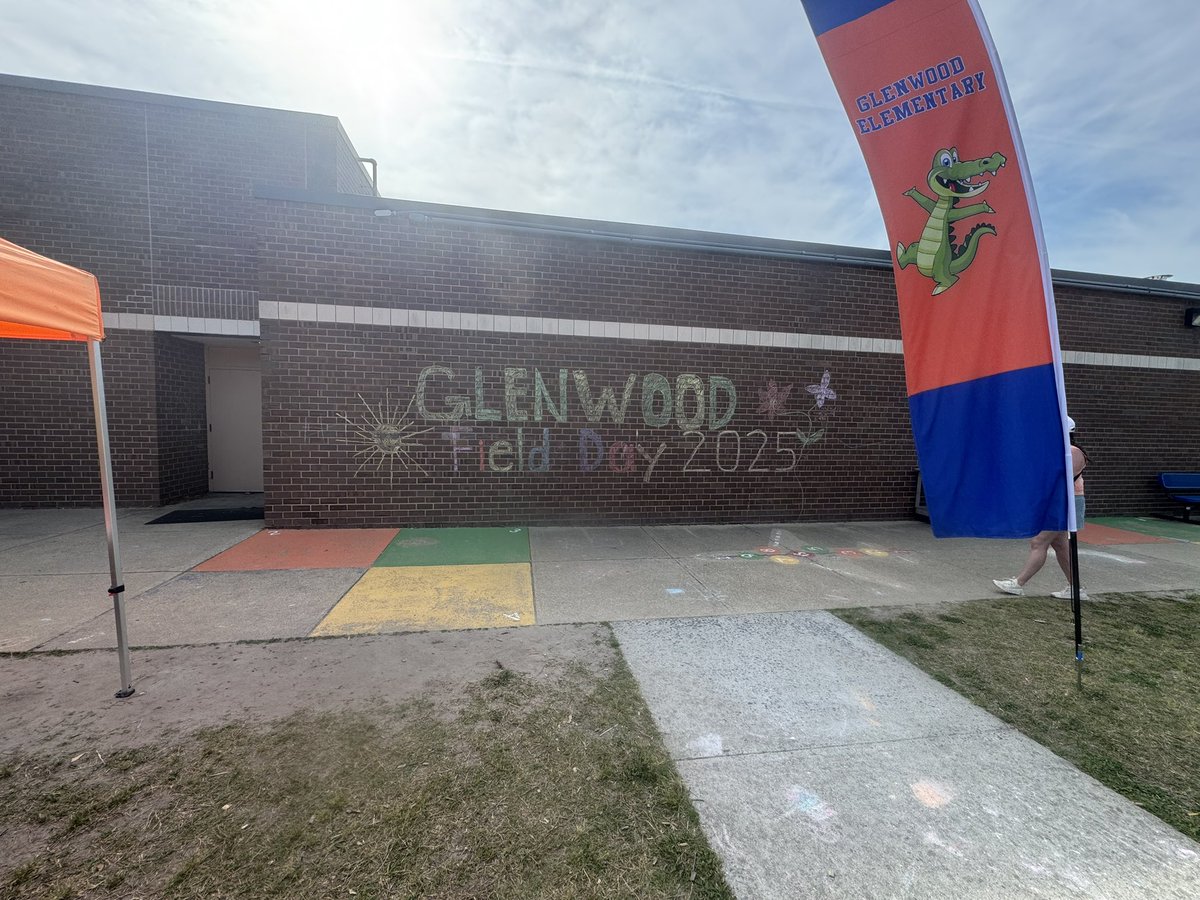 PEw/Cherry_ontop tweet media