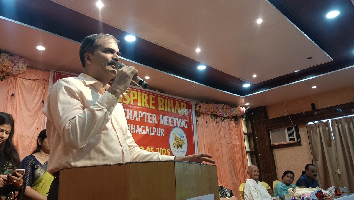 BjpSumeet's tweet photo. Place:-Pearl Hotel Kutchery Chowk Bhagalpur...
Today Let's inspire Bihar Garhi chapter meeting Bhagalpur . 
 #आईएमिलकरप्रेरितकरेंबिहार
@letsinspireBihar https://t.co/IJLEEZbN1n