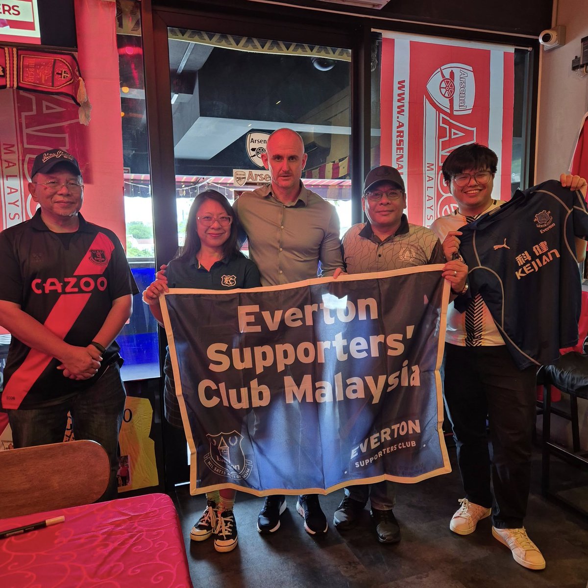 Everton Malaysia tweet media