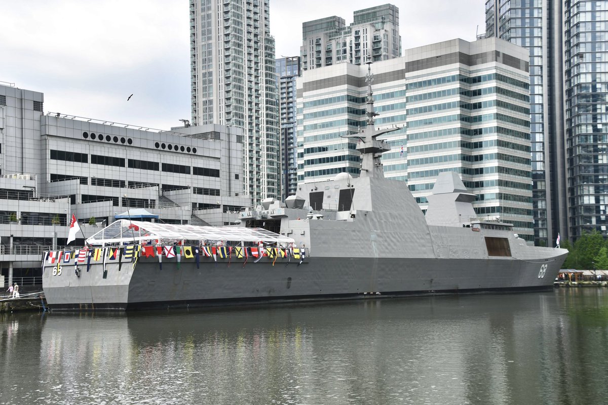 AmzJS13's tweet photo. 📷 Singapore Navy RSS Formidable 🇸🇬 alongside in West India Dock, Canary Wharf @NavyLookout @UKDefJournal #SingaporeNavy #RSSFormidable #CanaryWharf https://t.co/wKhXIfjcIg