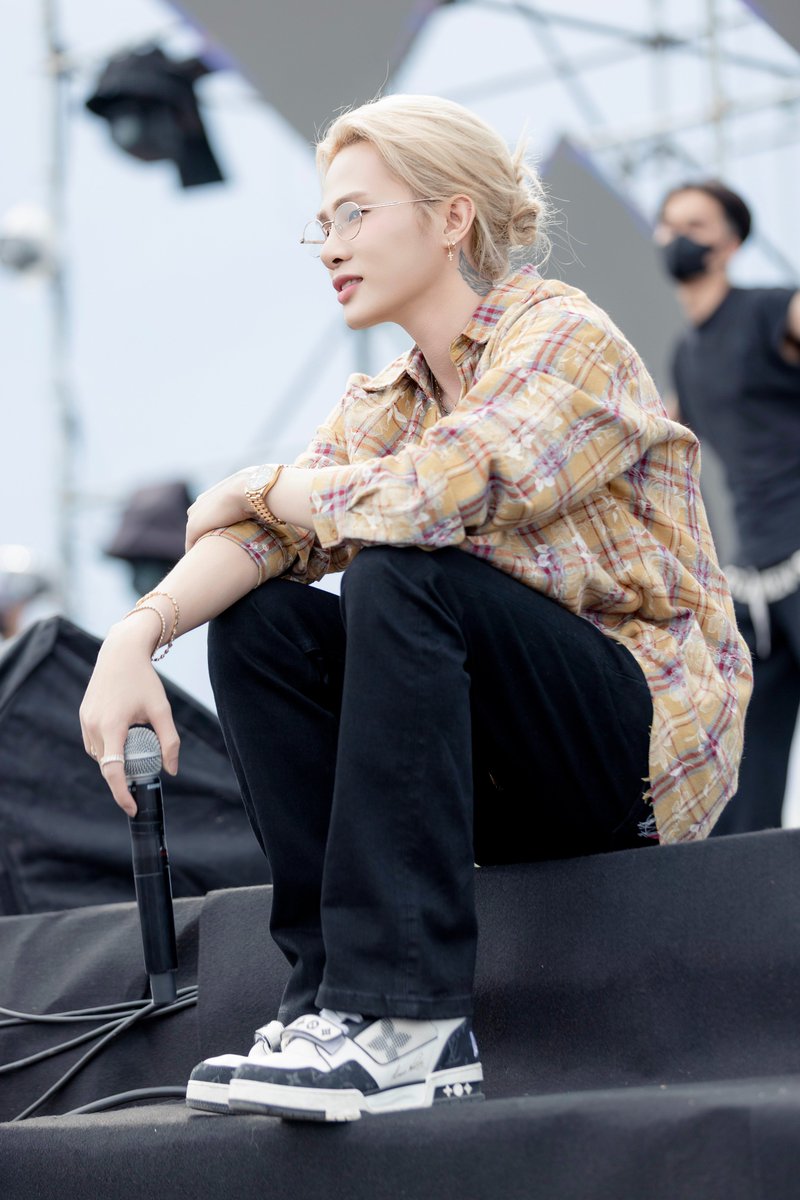 phuongtuan_j97's tweet photo. 🌻 https://t.co/VaiFLOBTOn