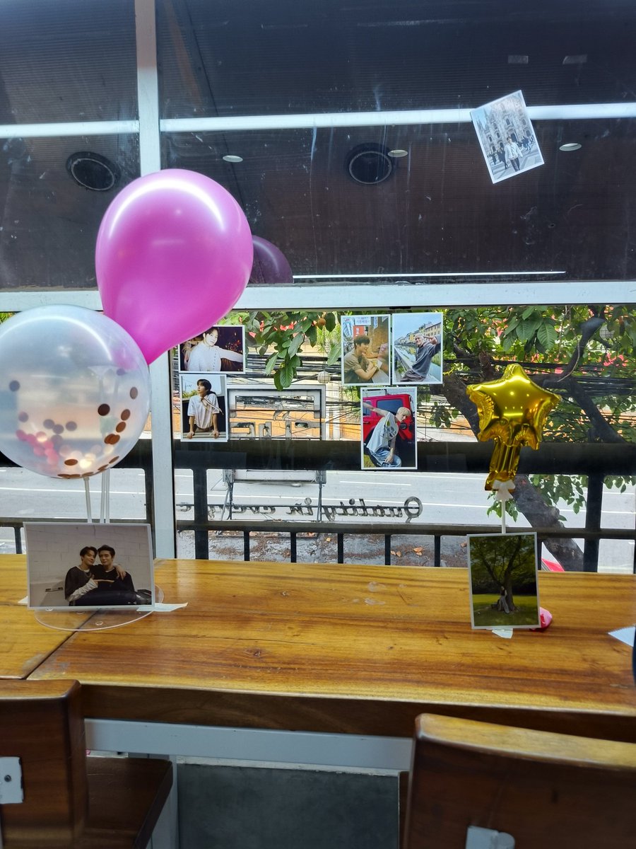 j4eW0o0577's tweet photo. Late nakarating dahil sa class and I realized I don't have a lot of good photos taken :( but happy to finally attend my first ever cse~💗

#FJ2W2025 https://t.co/7i4vu43GmW