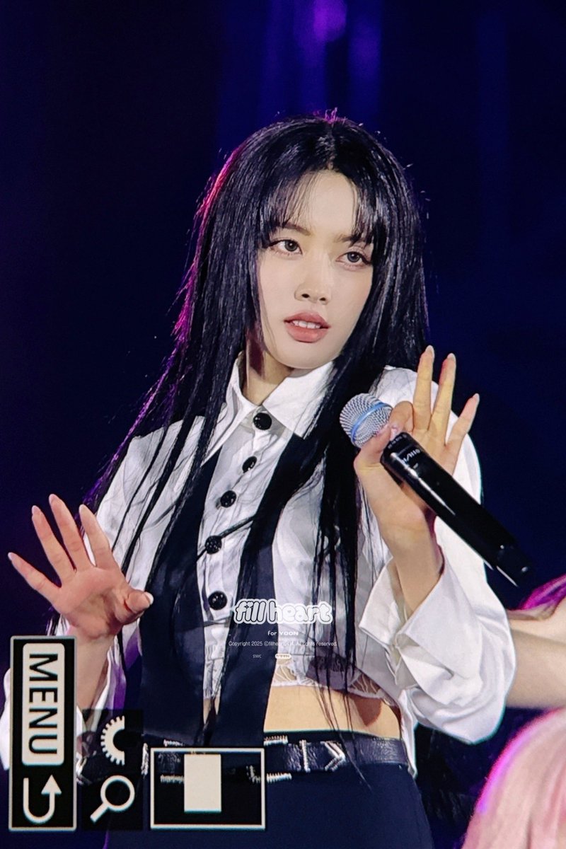 250503
공주야 ㅠㅠㅠㅠ
#윤 #yoon #스테이씨 #STAYC