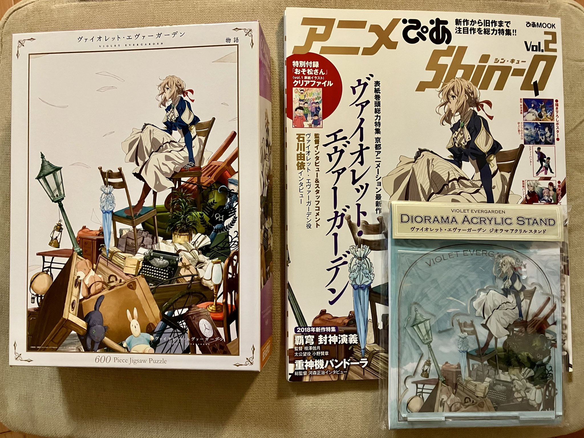 【7月11日まで値下げ】 ヴァイオレットエヴァーガーデンジオラマアクリルスタンド ヴァイオレット・エヴァーガーデン ジオラマアクリルスタンド