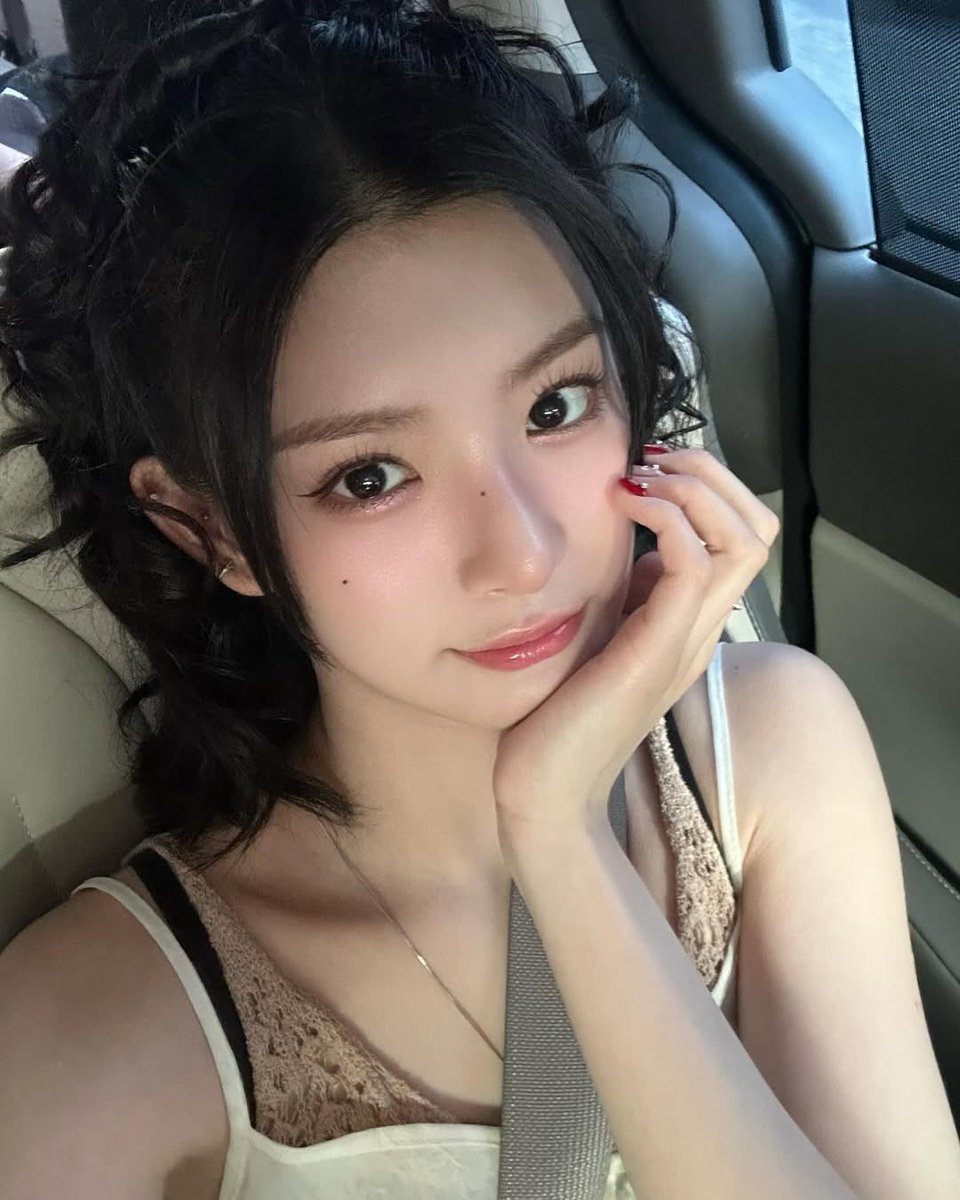 w._.yirenn instagram update