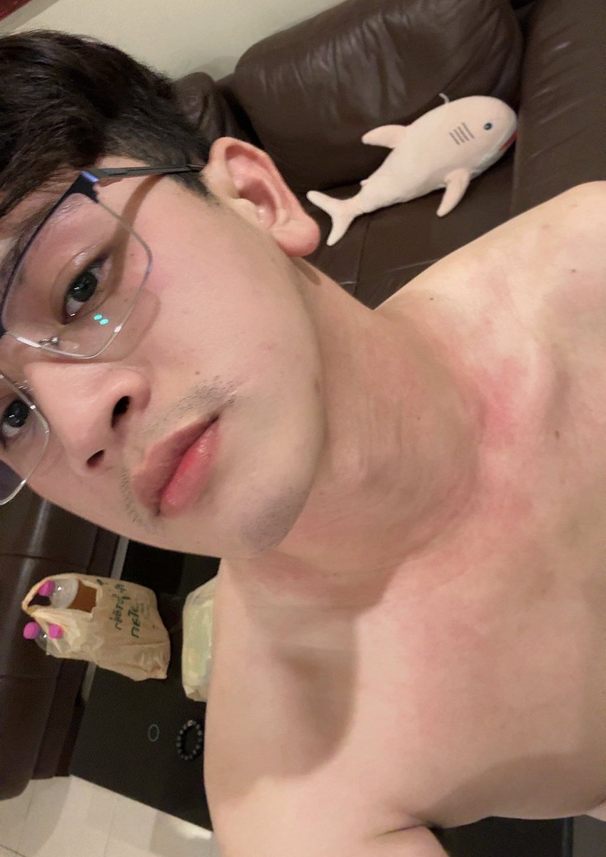 AKeoxinh's tweet photo. ເມົາແລ້ວໂຕແດງ ແງ້🥹 https://t.co/pdvopOZtD5