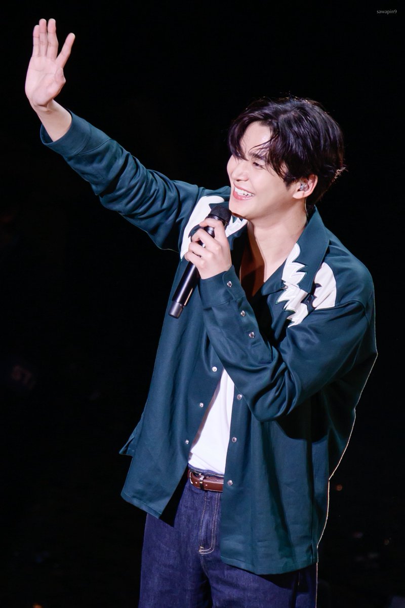 sawapin9's tweet photo. 250502  🐭 ✋
＼ROWOON 2025 SPECIAL FANMEETING IN NIPPON BUDOKAN -Time to Say Goodbye-／
夜公演

#로운 #ROWOON #ロウン https://t.co/bThxJdB2Ms