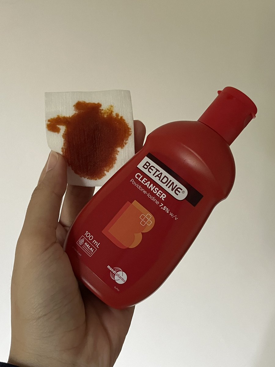 9bintaa's tweet photo. I WISH…… I KNEW…… EARLIER 

cobain marinasi ketek, pake bodycare start from 20rb ampuh BGT, sneakers approved 10k+ steps … povilo brand lokal terbaik? https://t.co/BoxwMwWPtz