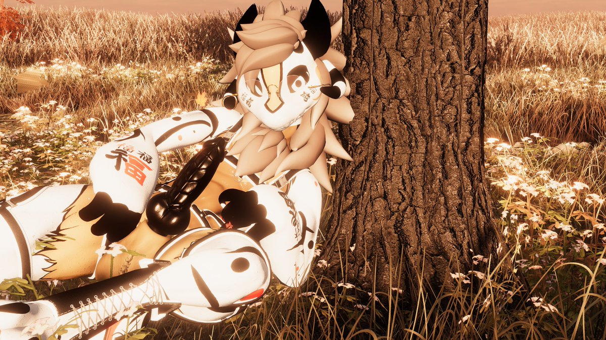 Since I didn't post here much, here ya go, have some pics of my boi just chilling around 👀