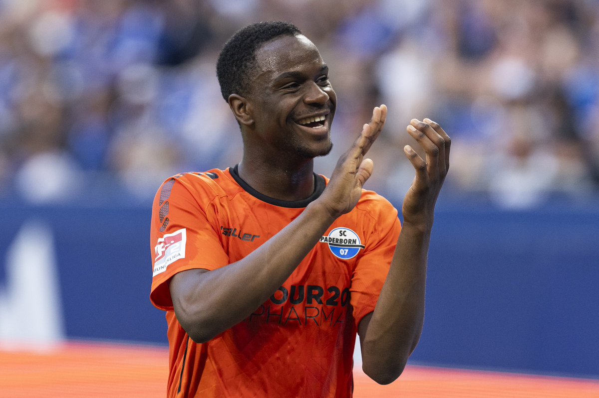 🚨🆕 Union Berlin remain among the frontrunners in the race for Ilyas #Ansah. Concrete talks are ongoing.

Freiburg have made enquiries, and Borussia Mönchengladbach are monitoring the situation.

As things stand, a move to Eintracht Frankfurt is off the table — there were never