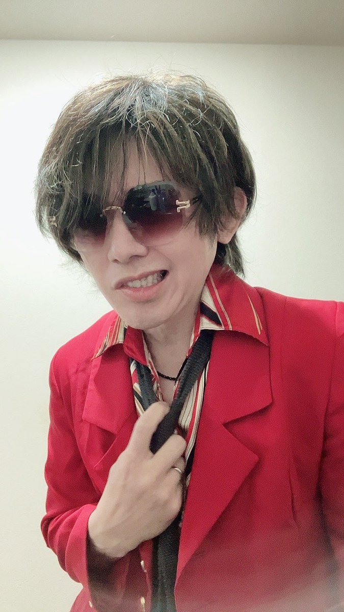papatiwawa's tweet photo. 発表になりましたが、獅白杯にオファー"選手"としてお呼ばれしました。

新宿の狂犬を知らねー"ｺﾞｼﾝｷ"さんたち、振り落とされねーでついてこいﾖ……!?
#獅白杯3rd https://t.co/5Q37eKvCa9