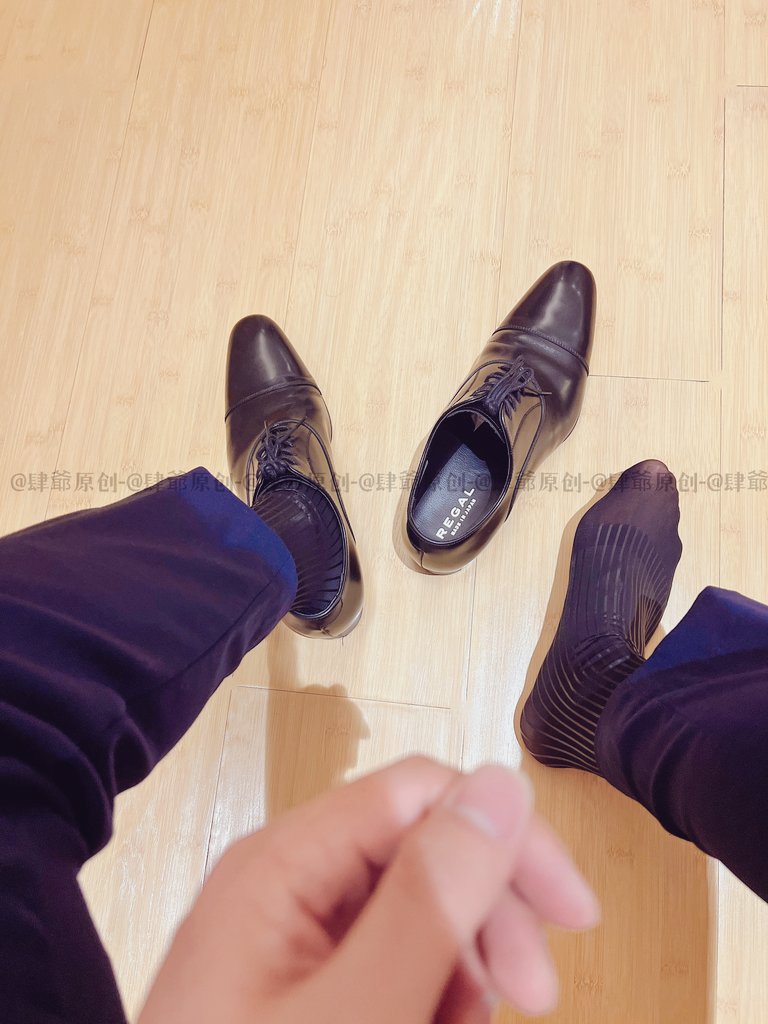 SMSiYe's tweet photo. 5e系列，五一 https://t.co/8Zqkfq9iAD