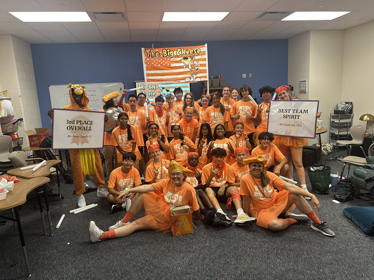 Amy Davis Nelson 📚 tweet media