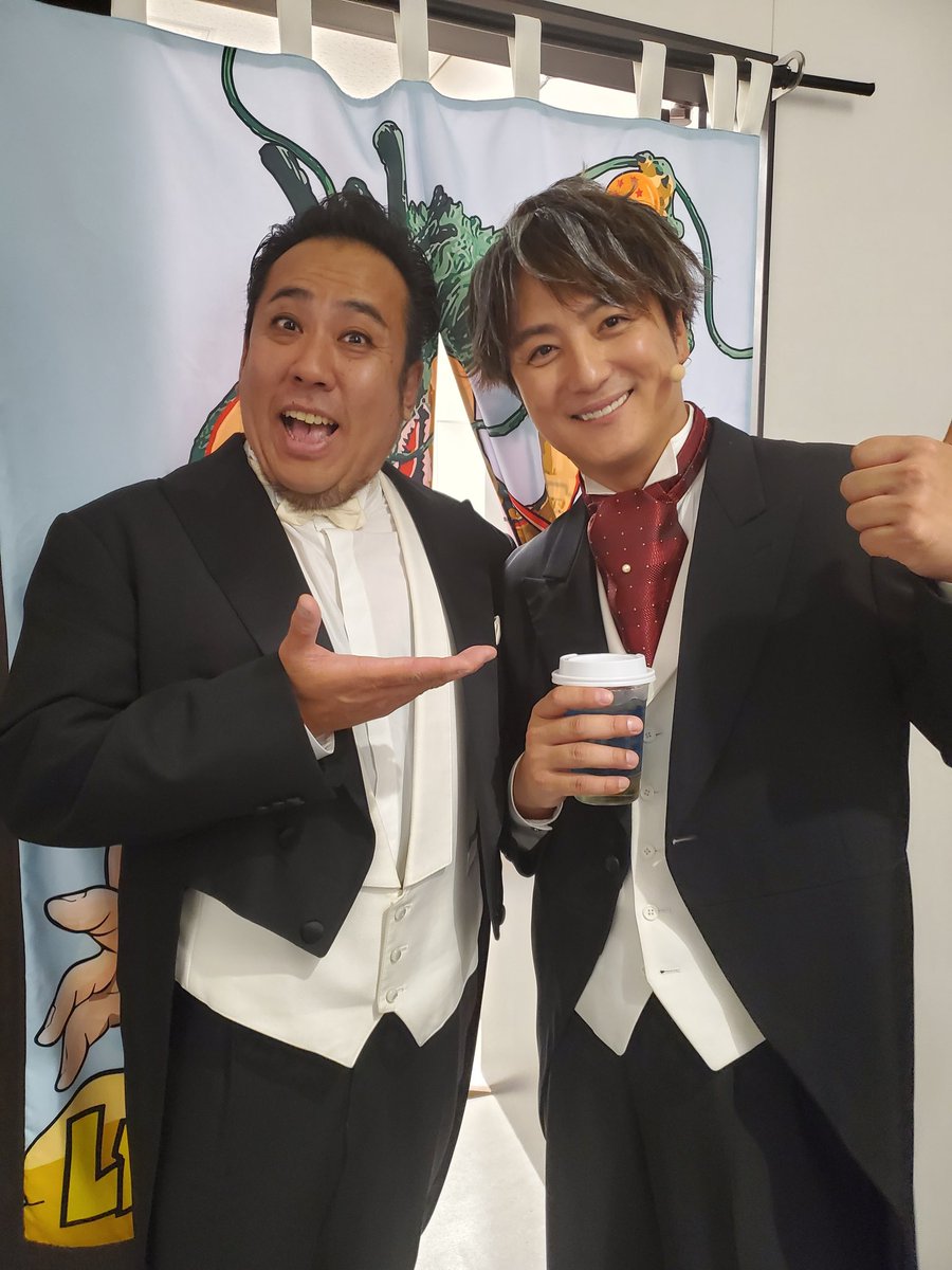 kinakoinu73's tweet image. シンフォニー朗読劇「ベートーヴェン魂の交響曲」
一足お先に楽日でした!超豪華な主演陣は皆さんとても気さくで優しくて、でも芸には熱くて、最高でした⤴⤴⤴最終日まで無事に乗り切れますように心から祈っております!!!#上地雄輔 #井上玲音 #田代万里生 #佐々木彩夏