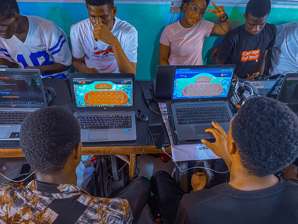 Blessing Emejulu tweet media