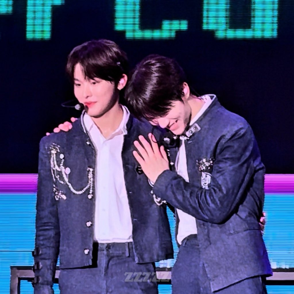 ZOEEEE01C's tweet photo. 💘

#RIKU #JAEHEE #JAERI
#리쿠 #재희 #댕쿨 #재리
#リク #ジェヒ #ジェリ
#NCTWISH #LOGIN https://t.co/PAfQYwki9G