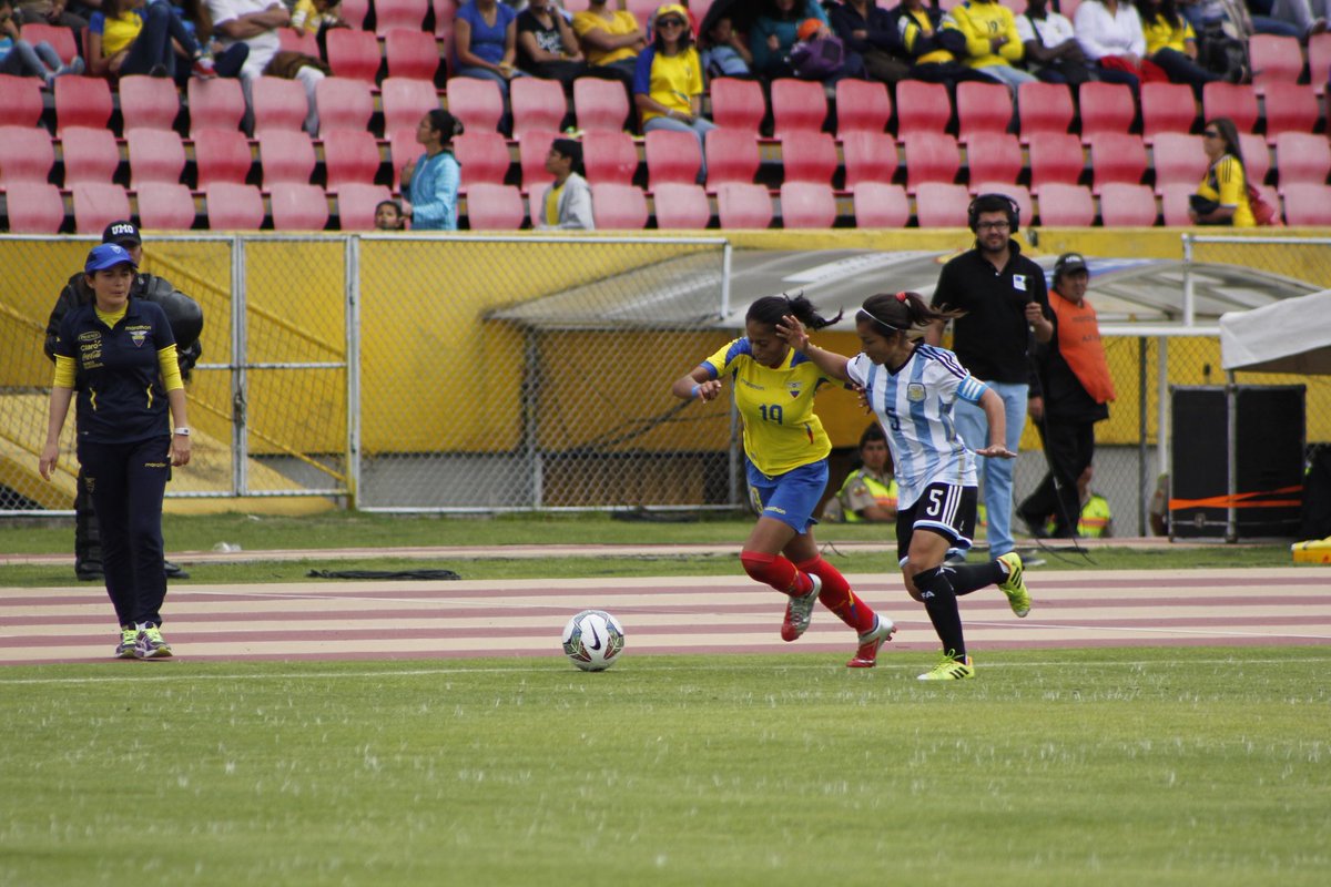 Un poco de recuerdos. <a href="/kerllyreal19/">Kerlly Real</a>