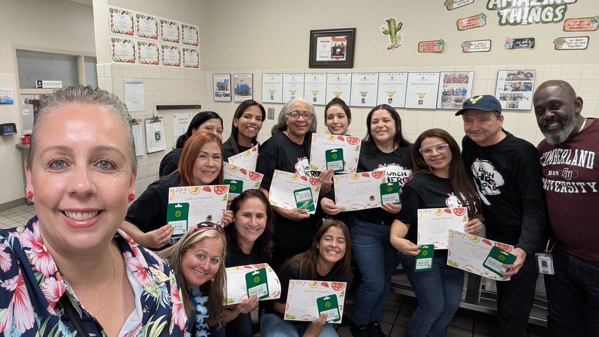 OdysseyMS_OCPS (@odysseyms_ocps) on Twitter photo ๐ Our School lunch Heroes at the Den are dynamic! They prepare nutritious meals for our students daily and always serve with a smile. Thank you, Mr. Fogle and Team! We appreciate you! <a href="/ocps_fns/">OCPS Food & Nutrition</a> ๐ฒโค๏ธ ๐ Our School lunch Heroes at the Den are dynamic! They prepare nutritious meals for our students daily and always serve with a smile. Thank you, Mr. Fogle and Team! We appreciate you! <a href="/ocps_fns/">OCPS Food & Nutrition</a> ๐ฒโค๏ธ