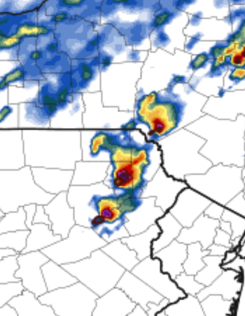mikestanislaw's tweet photo. Today’s SPC outlook. Potential for isolated tornado. Key will be if we get discrete supercells to fire up out ahead this afternoon. https://t.co/ls7JdgD2nJ