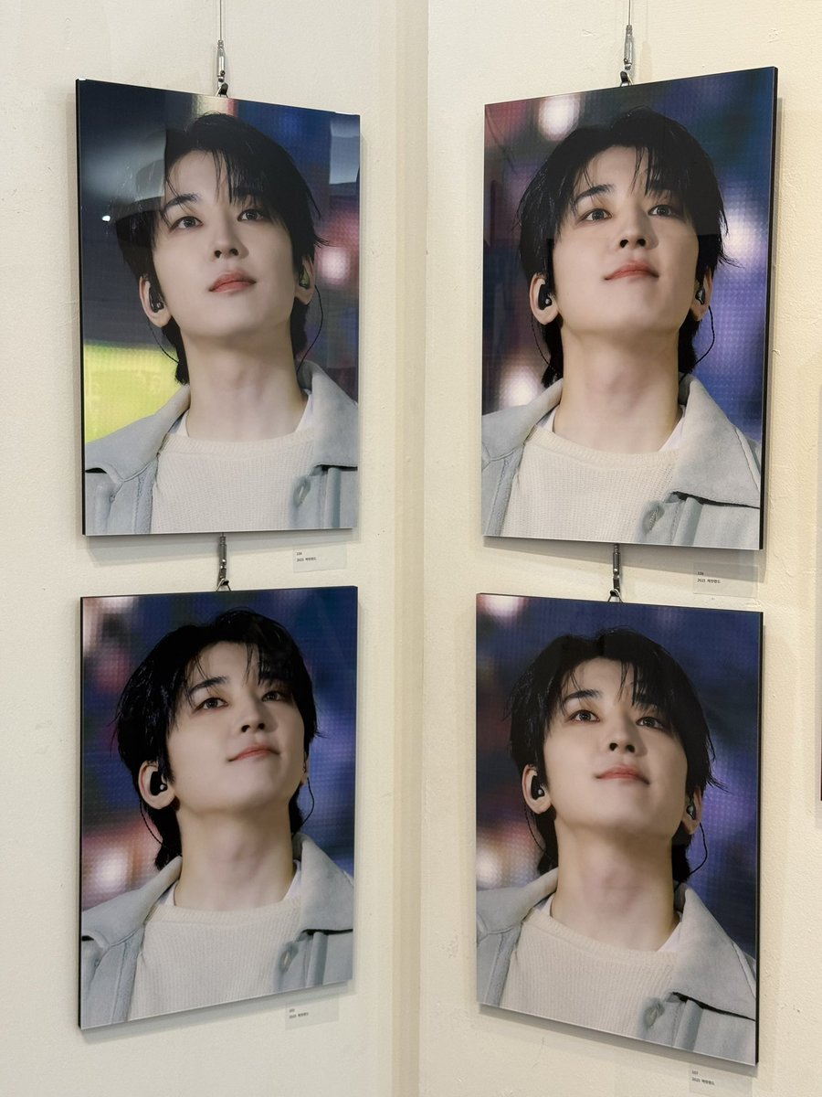 zzogguring's tweet photo. RAFFINE님의 전시회

애기 원우부터 최근 원우의 모습까지
다양하게 볼 수 있어서 더 좋았던 전시💜

사진 하나하나 보면서 “예쁘다 귀엽다” 
감탄사들이 자연스럽게 나오고🤭

#방학생활도_원우와_함께 https://t.co/qnwtmH8sAC