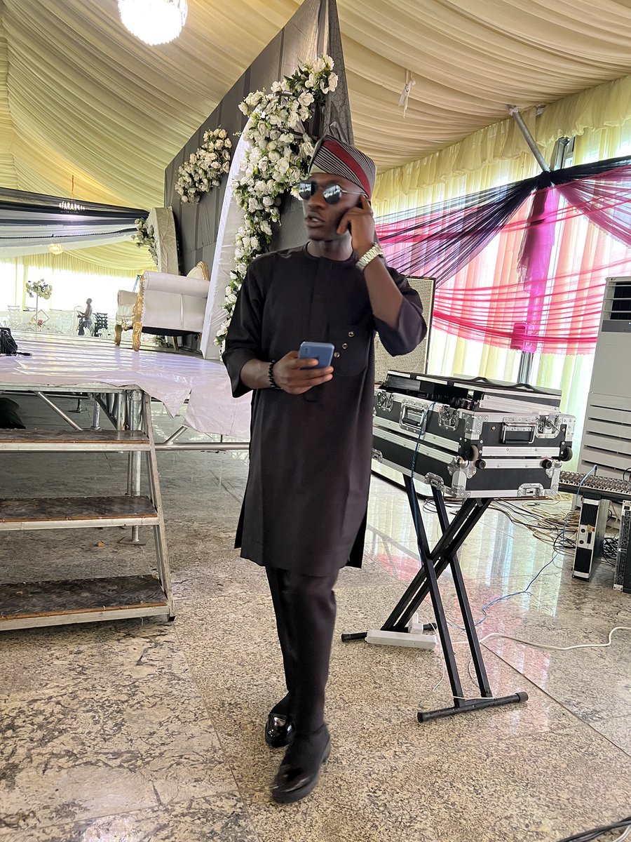 Epical_DJ tweet media