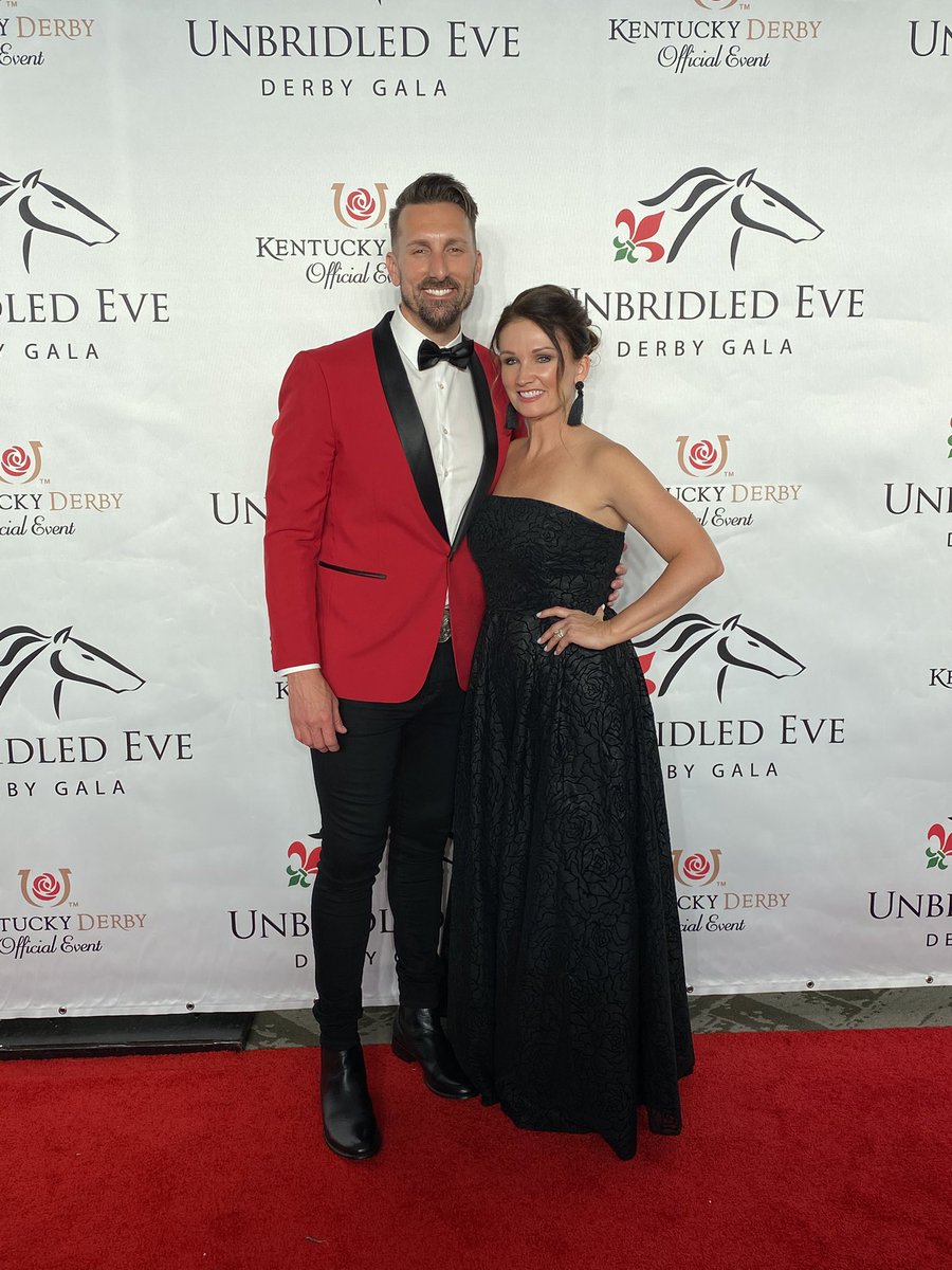 JDSHELBURNE's tweet image. Kentucky Native JD Shelburne rocked the house at @Unbridled_Eve Gala!!!! Also walked red carpet with his wife Amy! #UE25

📷 by Shawn Shaw
