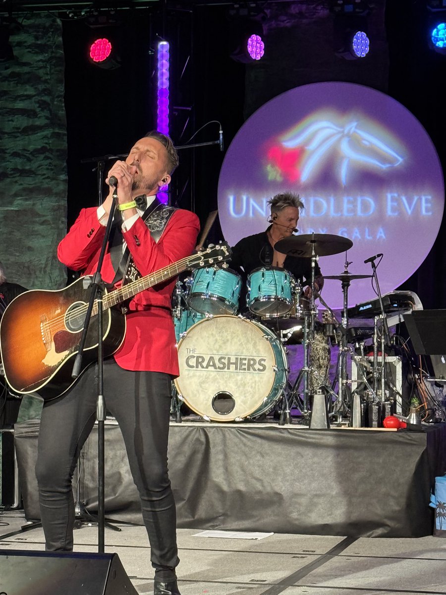 JDSHELBURNE's tweet image. Kentucky Native JD Shelburne rocked the house at @Unbridled_Eve Gala!!!! Also walked red carpet with his wife Amy! #UE25

📷 by Shawn Shaw