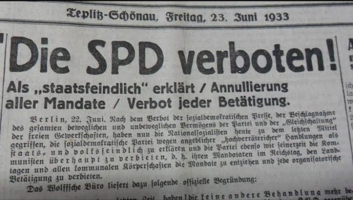 BRDimEndstadium's tweet photo. MAL EHRLICH GESAGT:
Wenn ich die Politik der #SPD und der #AmpelDesGrauens so Revue passieren lasse und nun von einem #AfDVerbot in #Deutschland höre, dann verstehe ich warum die #NSDAP und #Hitler sie 1933 verboten haben:
Diese Partei ist brandgefährlich... https://t.co/YP4hCGjhuz