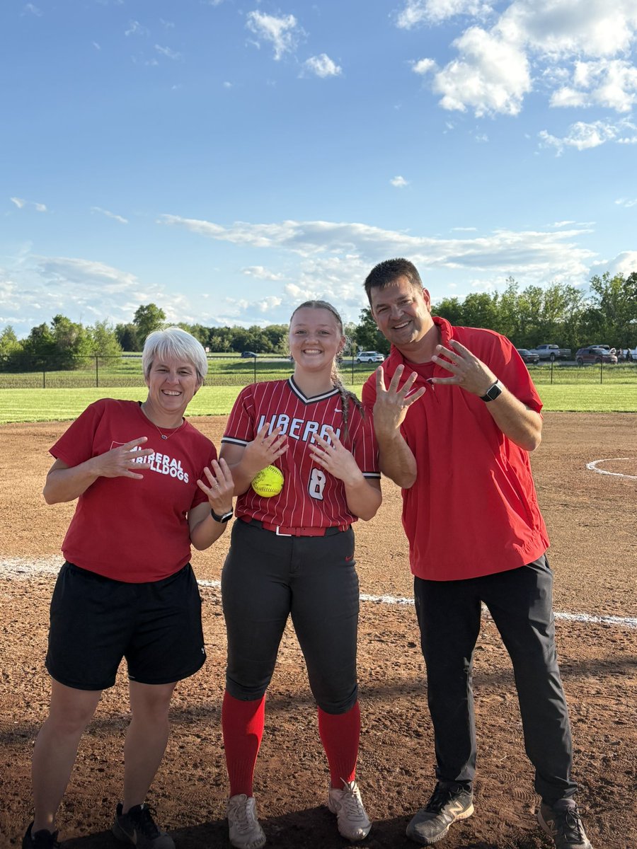 Ava Garrett tweet media