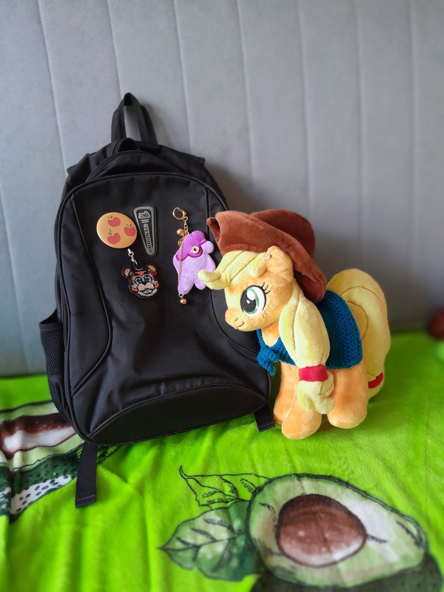 Irina Larsen tweet media