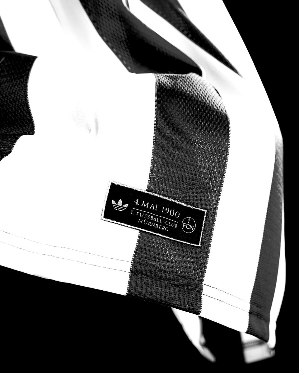 NUFCgallowgate's tweet photo. Would have loved our shirt to be the same template as this next season. 

#NUFC @adidasfootball https://t.co/YdCb7J8OKq